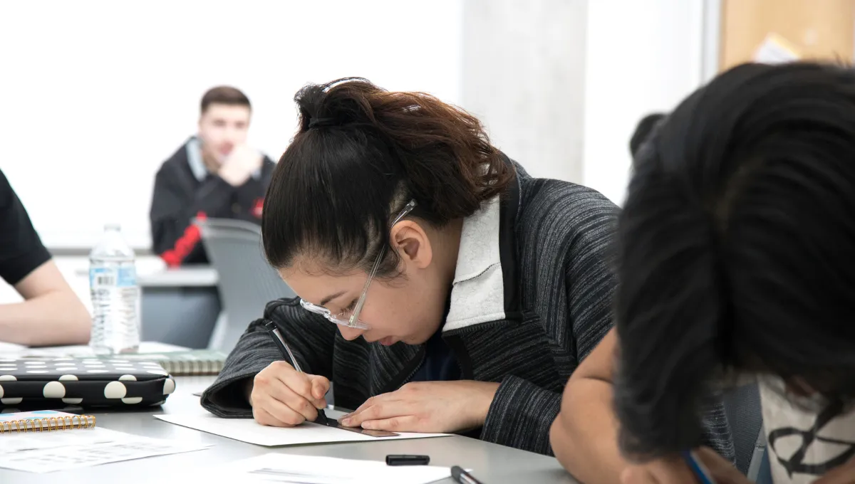 ¿cómo estudiar la preparatoria en línea?